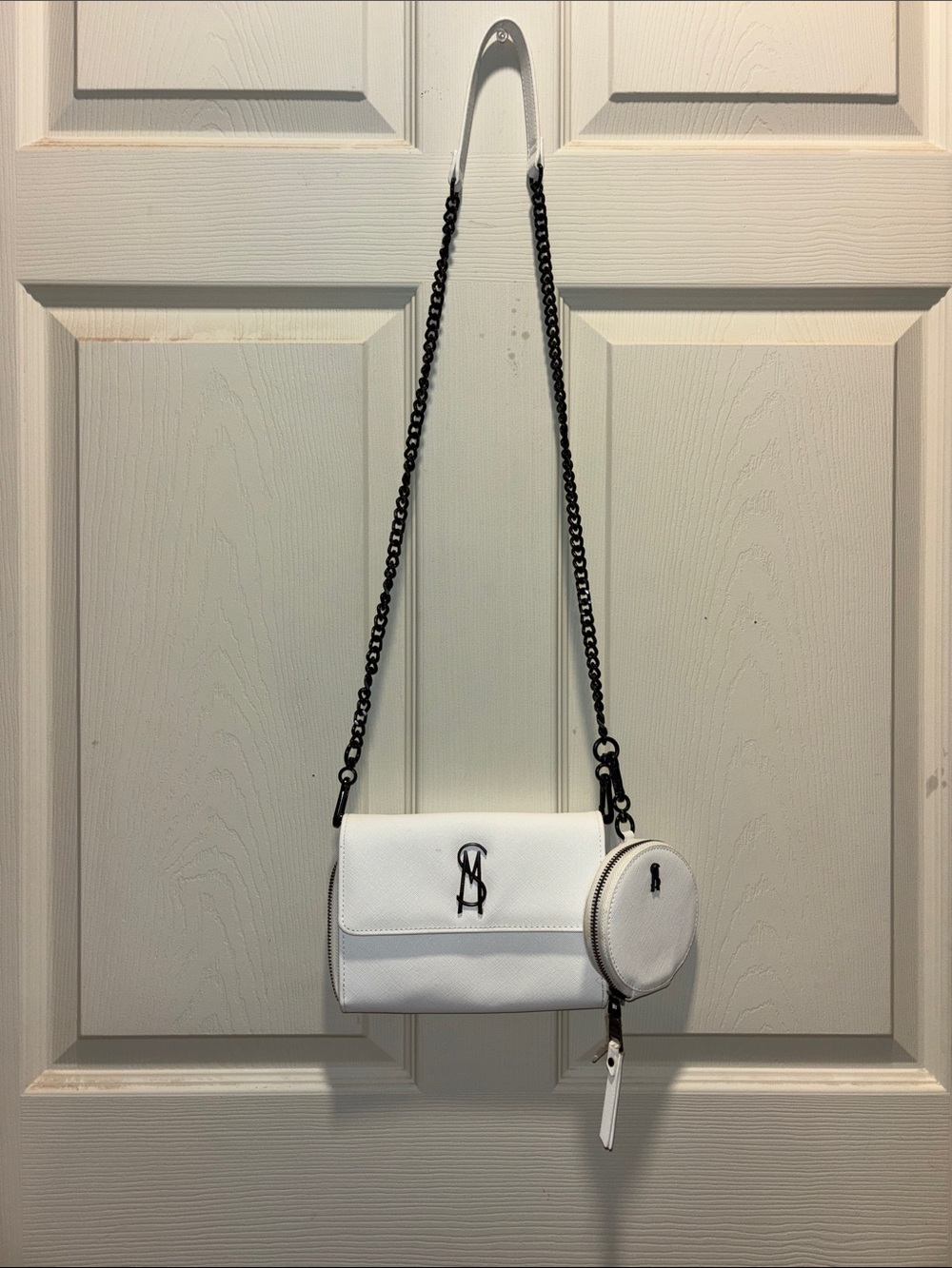 Steve Madden White Crossbody Bag with Round Coin Pouch